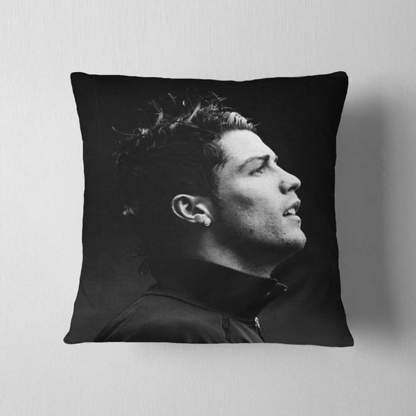 Ronaldo Cushion